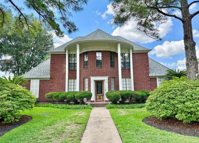Property at 10614 Gold Point Dr, Houston, TX 77064, 4 beds, 2.5 baths