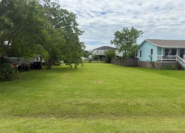 Property at NA 8th, San Leon, TX 77539