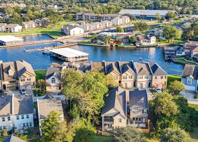 Property at 260 Capetown, Conroe, TX 77356, 3 beds, 2.5 baths