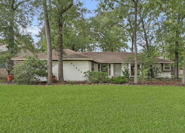 Property at 27237 Lana Ln, Conroe, TX 77385, 4 beds, 3.5 baths