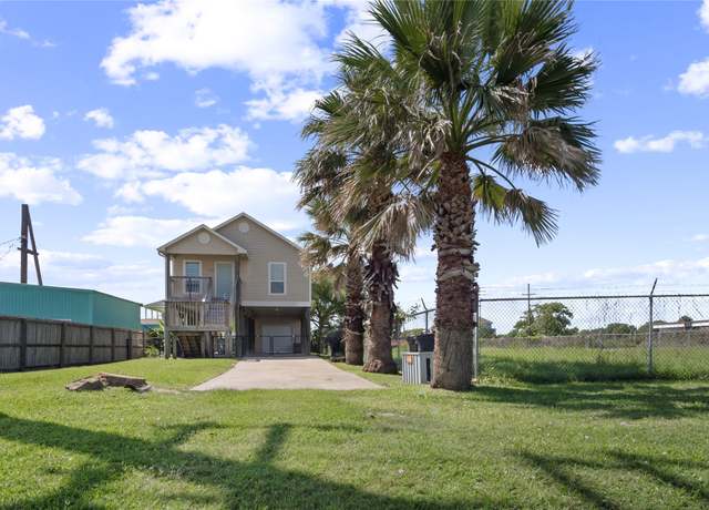 Property at 1826 Highway 87, Crystal Beach, TX 77650, 3 beds, 2 baths