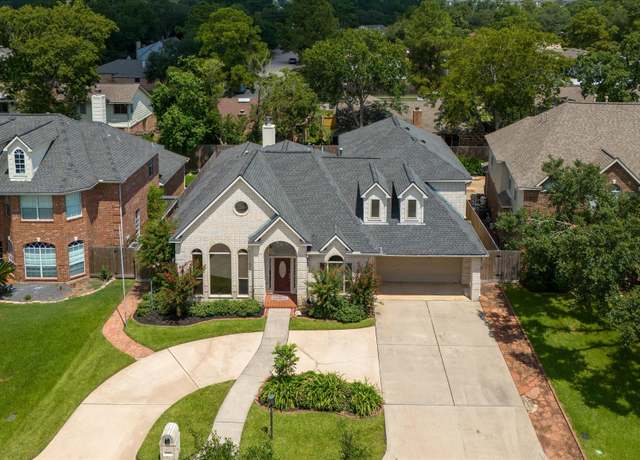Property at 18422 Bivens Bnd, Spring, TX 77379, 5 beds, 3.5 baths