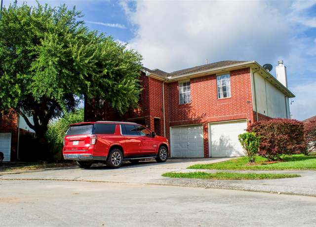 Property at 2519 Foxville Dr, Houston, TX 77067, 4 beds, 2.5 baths