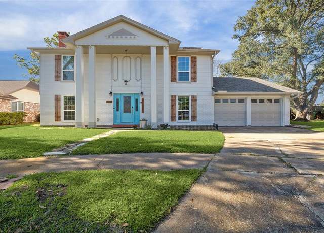 Property at 8039 Zimmermann Dr, Houston, TX 77088, 3 beds, 2.5 baths