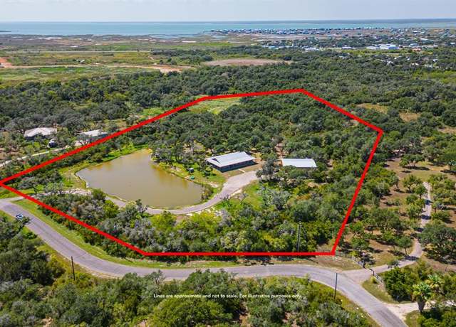 Property at 17 Bee Tree Cir, Rockport, TX 78382, 3 beds, 2 baths