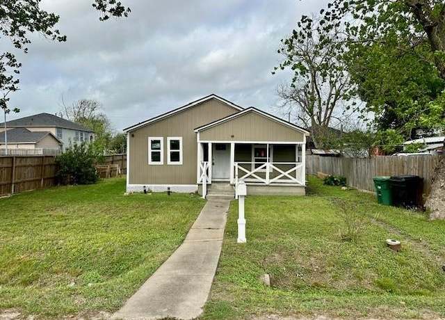 Property at 8230 Woodward St, Houston, TX 77051, 3 beds, 2 baths