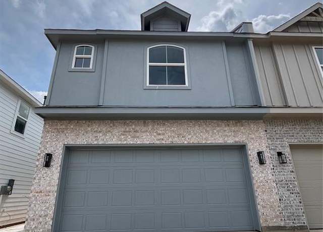 Property at 116 Capetown, Conroe, TX 77356, 3 beds, 2.5 baths
