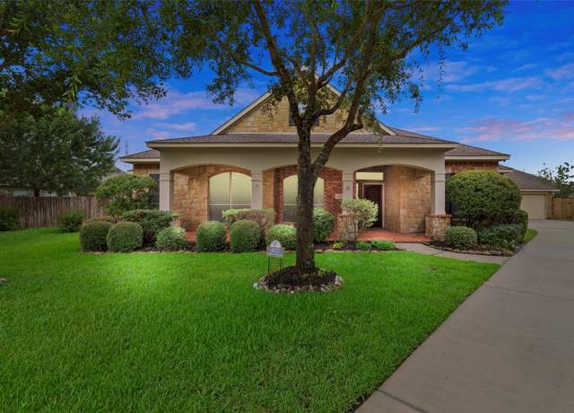 Property at 4527 Sorrell Glen Ct, Spring, TX 77388, 4 beds, 3.5 baths
