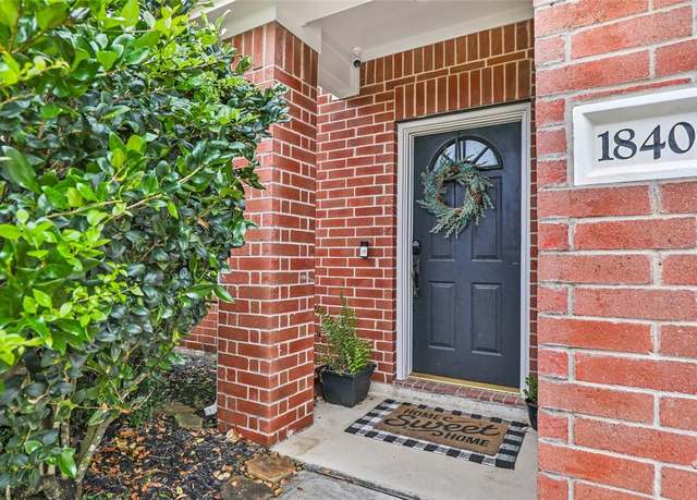 Property at 18406 Bristol Bay Ct, Humble, TX 77346, 3 beds, 2.5 baths