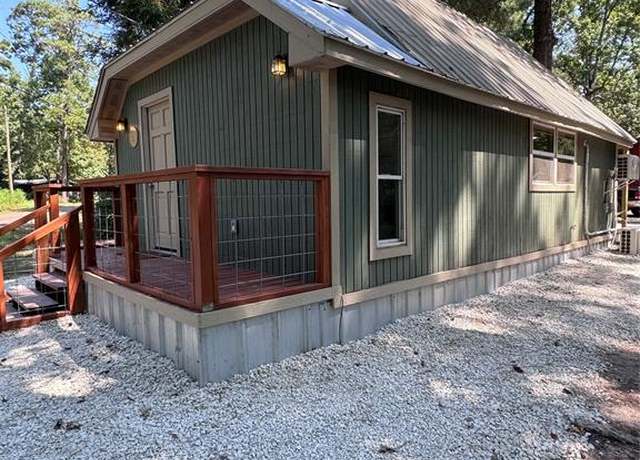 Property at 615 Gazelle, Onalaska, TX 77360, 1 bed, 1 bath