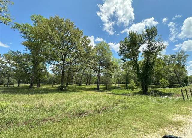 Property at 90 Carla Dr, Cleveland, TX 77327