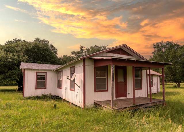 Property at 00 County Road 453, Henderson, TX 75654, 3 beds, 1.5 baths