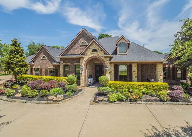 Property at 22114 E Meadowhurst Cir, Tomball, TX 77377, 5 beds, 3.5 baths