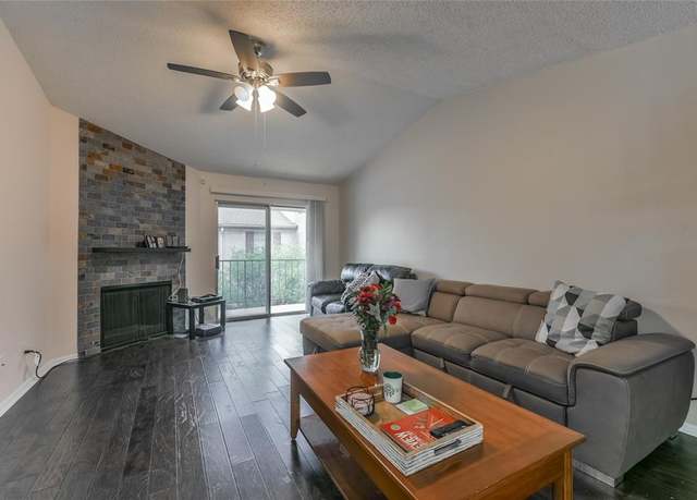 Property at 2120 El Paseo St #2614, Houston, TX 77054, 2 beds, 2 baths