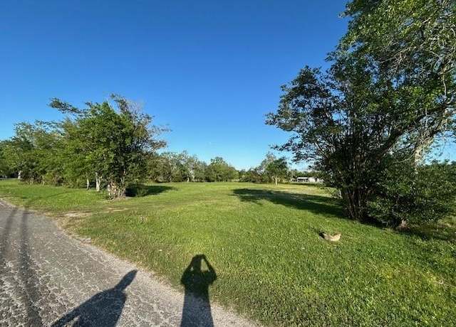 Property at 248 Gizele St, Port Arthur, TX 77640