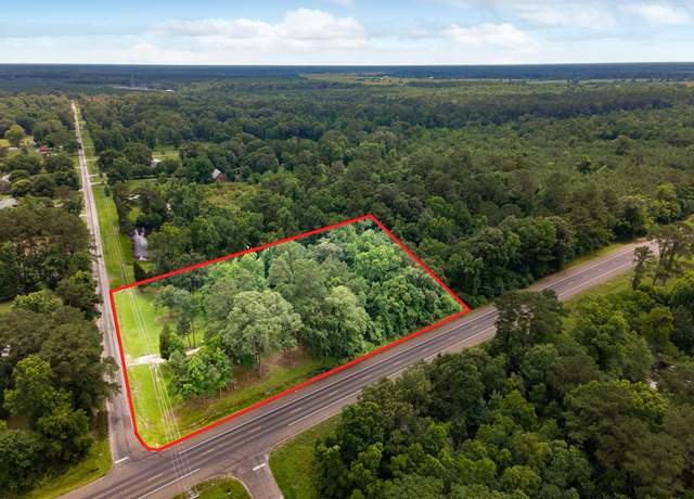 Property at 48 County Road 2078, Hull, TX 77564, 3 beds, 2 baths