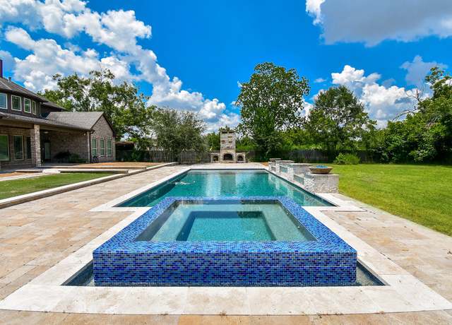 Property at 633 Crenshaw Rd, Houston, TX 77504, 4 beds, 5 baths