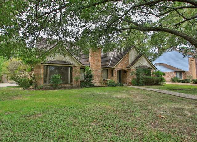 Property at 5310 Green Springs Dr, Houston, TX 77066, 4 beds, 2.5 baths