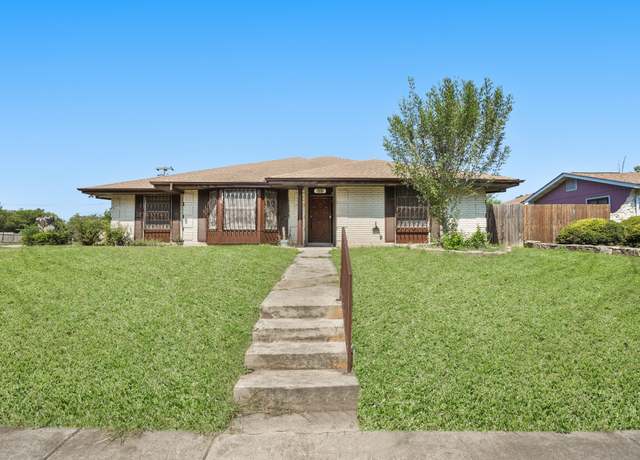 Property at 531 Susanwood Dr, San Antonio, TX 78220, 3 beds, 2 baths