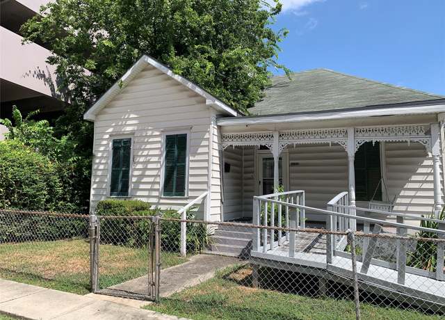 Property at 1106 Oneil St, Houston, TX 77019, 2 beds, 1 bath