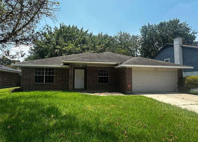 Property at 5830 Toddington Rd, Humble, TX 77346, 4 beds, 2 baths