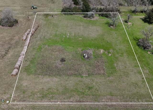Property at 7th St. Lots 1-5, Block 709, Hempstead, TX 77445