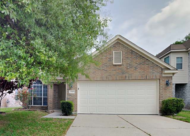 Property at 2343 Village Leaf Dr, Spring, TX 77386, 3 beds, 2 baths
