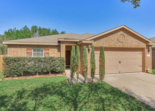Property at 11726 Elizabeth Ct, Pinehurst, TX 77362, 3 beds, 2 baths