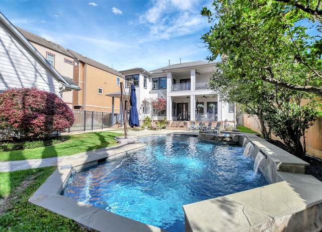Property at 930 W 24th St, Houston, TX 77008, 3 beds, 4 baths