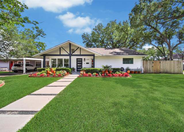 Property at 1345 Curtin St, Houston, TX 77018, 4 beds, 3 baths