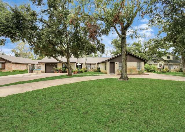 Property at 73 Surrey Oak Ct, Alvin, TX 77511, 5 beds, 1 bath