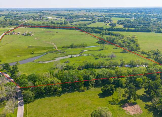 Property at 2352 Airport Rd, Brenham, TX 77833, 2 beds, 1 bath