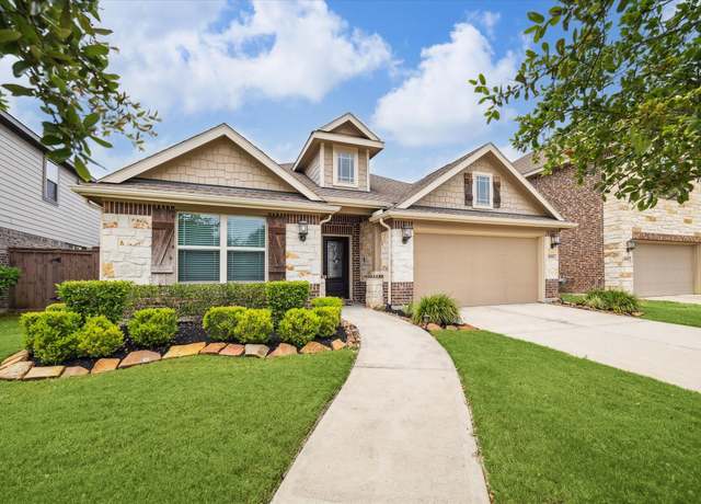 Property at 16879 Olympic National Dr, Humble, TX 77346, 4 beds, 3 baths