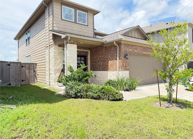 Property at 5633 Giving Grace Way, Houston, TX 77048, 4 beds, 2.5 baths