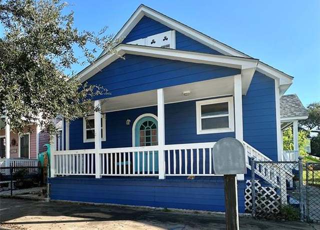 Property at 1409 Avenue K, Galveston, TX 77550, 3 beds, 2 baths