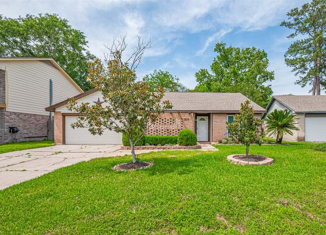 Property at 7011 Maple Fox Dr, Humble, TX 77338, 3 beds, 2 baths