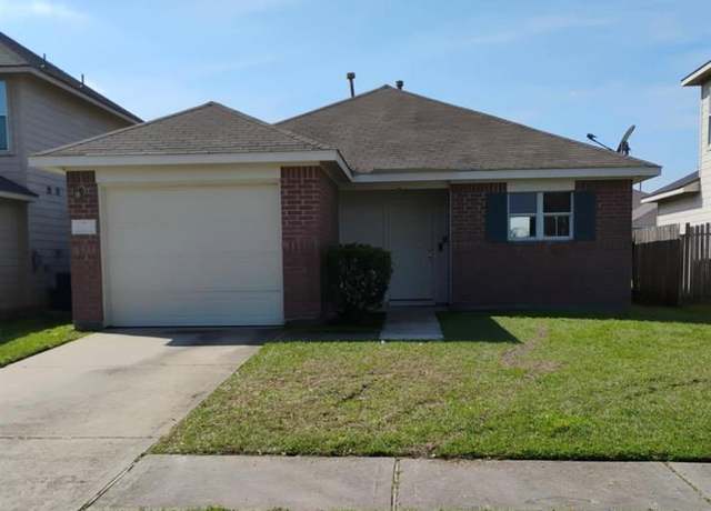 Property at 21107 Wortham Oaks Dr, Humble, TX 77338, 3 beds, 2 baths