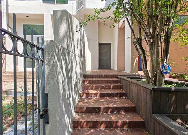 Property at 3516 Bellaire Blvd, West University Place, TX 77025, 4 beds, 3 baths
