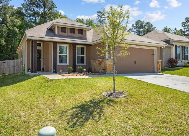 Property at 140 Worley Way, Huntsville, TX 77320, 3 beds, 2 baths