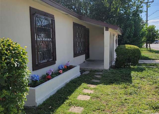 Property at 630 Alta Sita St, San Antonio, TX 78237, 3 beds, 2 baths