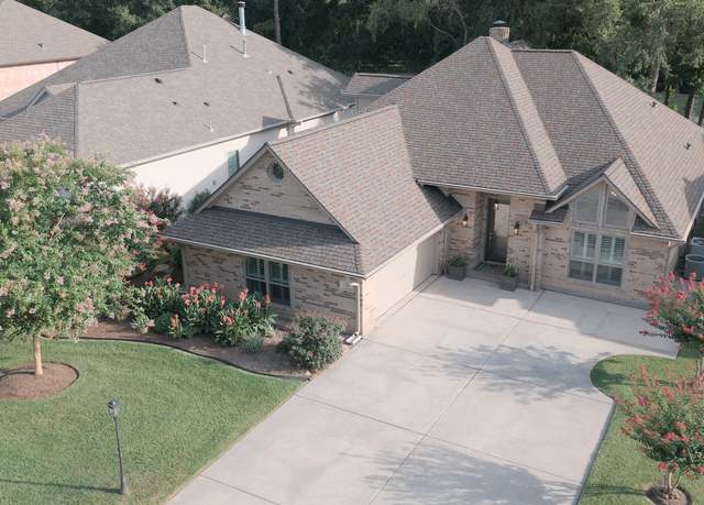 Property at 179 Monterrey Rd E, Montgomery, TX 77356, 3 beds, 3.5 baths