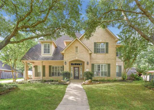 Property at 13322 Castlecombe Dr, Houston, TX 77044, 5 beds, 3.5 baths