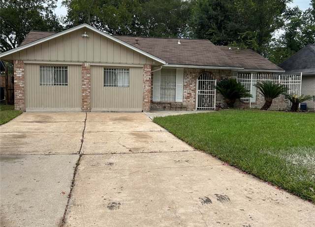 Property at 7618 Kellwood Dr, Houston, TX 77040, 3 beds, 1.5 baths