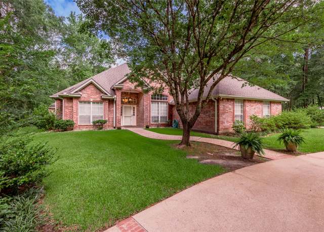 Property at 426 County Road 222, Nacogdoches, TX 75965, 4 beds, 3.5 baths
