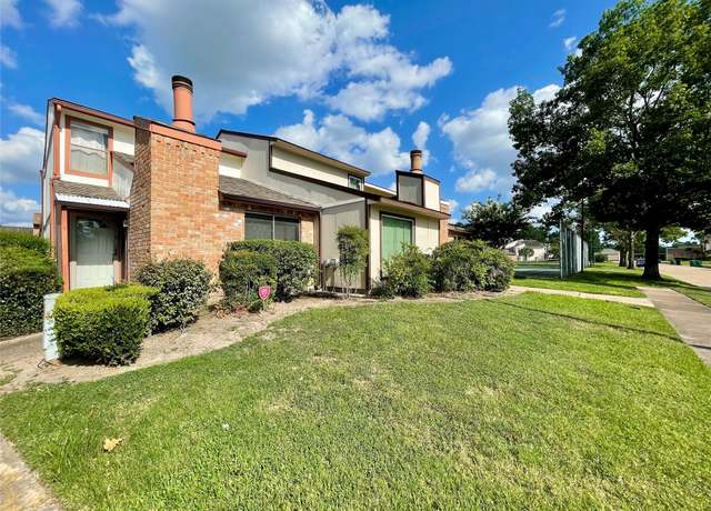Property at 7840 Bateman Ln, Houston, TX 77088, 3 beds, 2 baths