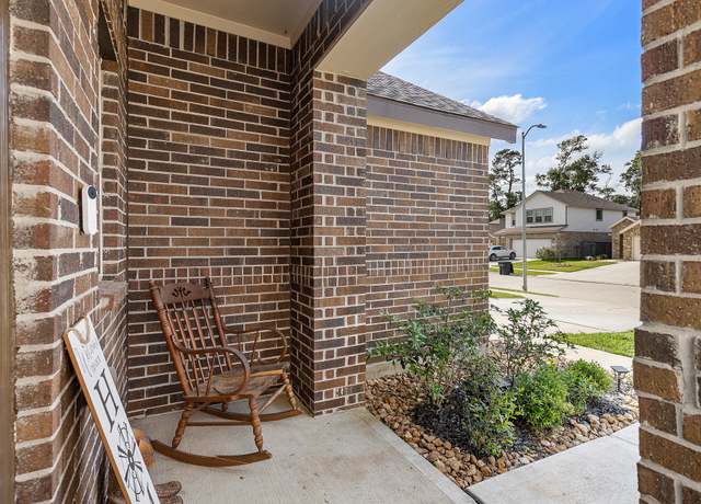 Property at 2007 Ballesteros St, Crosby, TX 77532, 4 beds, 2 baths