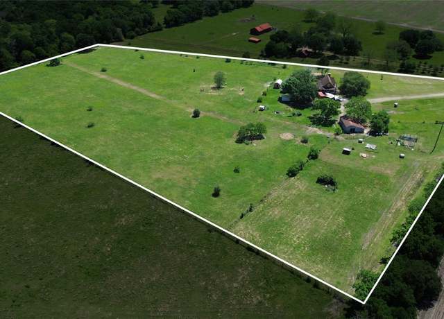 Property at 1601 Blase Rd, Rosenberg, TX 77471, 3 beds, 2.5 baths