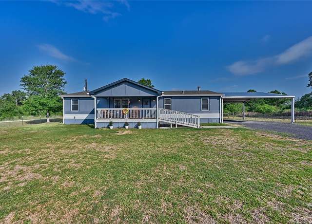 Property at 340 Alvina Ulich St, Somerville, TX 77879, 3 beds, 2 baths