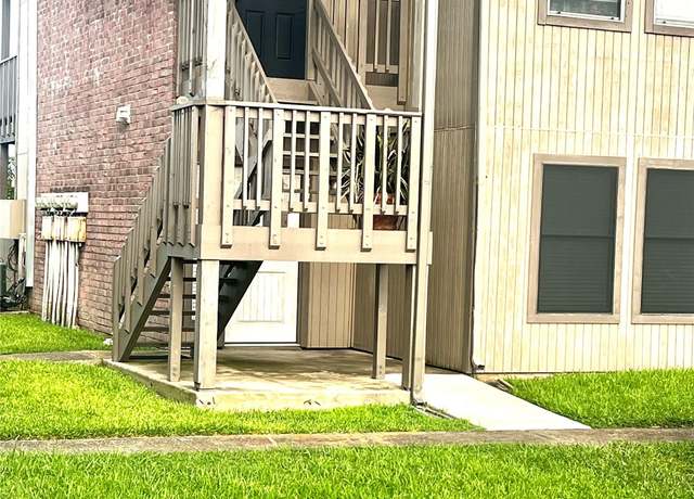 Property at 418 Garland Dr #242, Lake Jackson, TX 77566, 3 beds, 2 baths