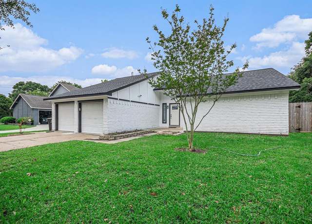 Property at 738 Leicester Ln, Houston, TX 77034, 3 beds, 2 baths